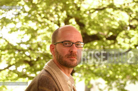 Brazilian writer Luiz Ruffato. Paris, May 10, 2005 - ©Ulf Andersen/Rosebud2