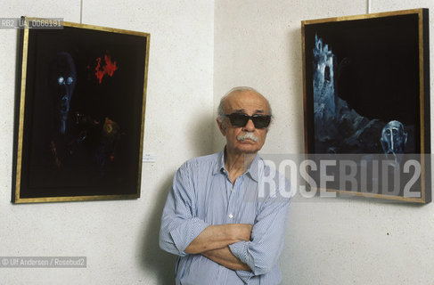 Argentinian writer Ernesto Sabato, presenting his paintings. Paris, May 16, 1992 - ©Ulf Andersen/Rosebud2