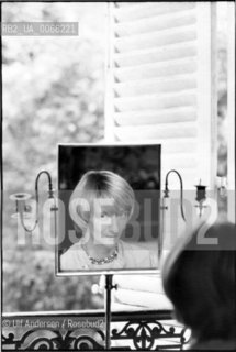 Francoise Sagan, French writer at home. Paris, May 19, 1981 - ©Ulf Andersen/Rosebud2