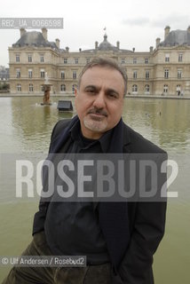 English writer Samuel Shimon. Paris April 8, 2009 - ©Ulf Andersen/Rosebud2