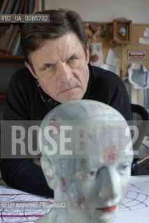 American and Czech cartoonist Peter Sis in his atelier in Manhattan. New York, January 19, 2007 - ©Ulf Andersen/Rosebud2