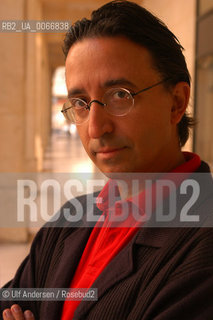 Spanish writer Jose Carlos Somoza. Paris, September 3, 2003  - ©Ulf Andersen/Rosebud2