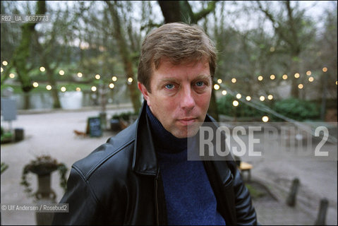 Dutch writer H.M. Van den Brink. Amsterdam, December 17, 2002 - ©Ulf Andersen/Rosebud2