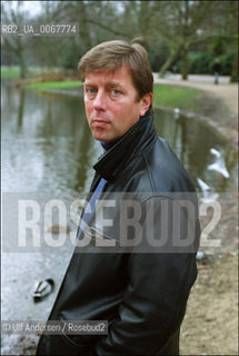 Dutch writer H.M. Van den Brink. Amsterdam, December 17, 2002 - ©Ulf Andersen/Rosebud2