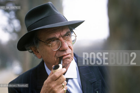 Greek writer Vassilis Vassilikos. Paris, December 2, 1999 - ©Ulf Andersen/Rosebud2