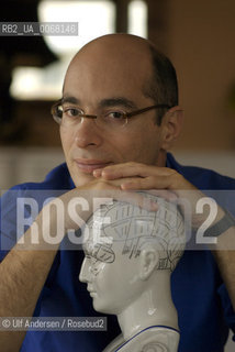 French writer Bernard Werber  at home. Paris, August 23, 2008 - ©Ulf Andersen/Rosebud2