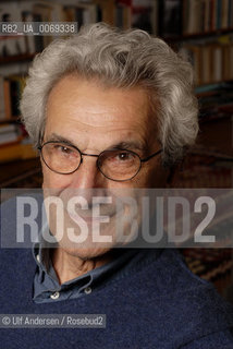 Italian philosopher Toni Negri, at home in Paris. Paris, June 21, 2011 - ©Ulf Andersen/Rosebud2