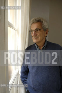 Italian philosopher Toni Negri, at home in Paris. Paris, June 21, 2011 - ©Ulf Andersen/Rosebud2