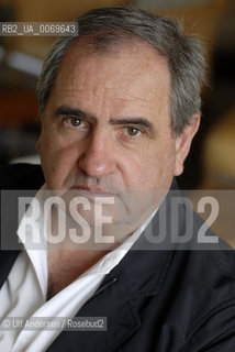 French historian Pierre Rosanvallon at home. Paris, September 7, 2011 - ©Ulf Andersen/Rosebud2