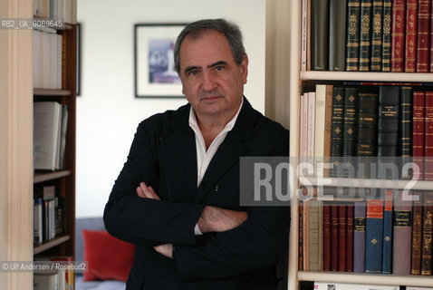 French historian Pierre Rosanvallon at home. Paris, September 7, 2011 - ©Ulf Andersen/Rosebud2