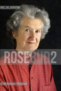 French and Argentinian writer Sylvia Baron Supervielle. Paris, October 1, 2011 - ©Ulf Andersen/Rosebud2