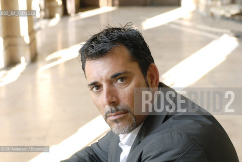 Spanish writer Victor Del Arbol. Lyon, April 1, 2012 - ©Ulf Andersen/Rosebud2